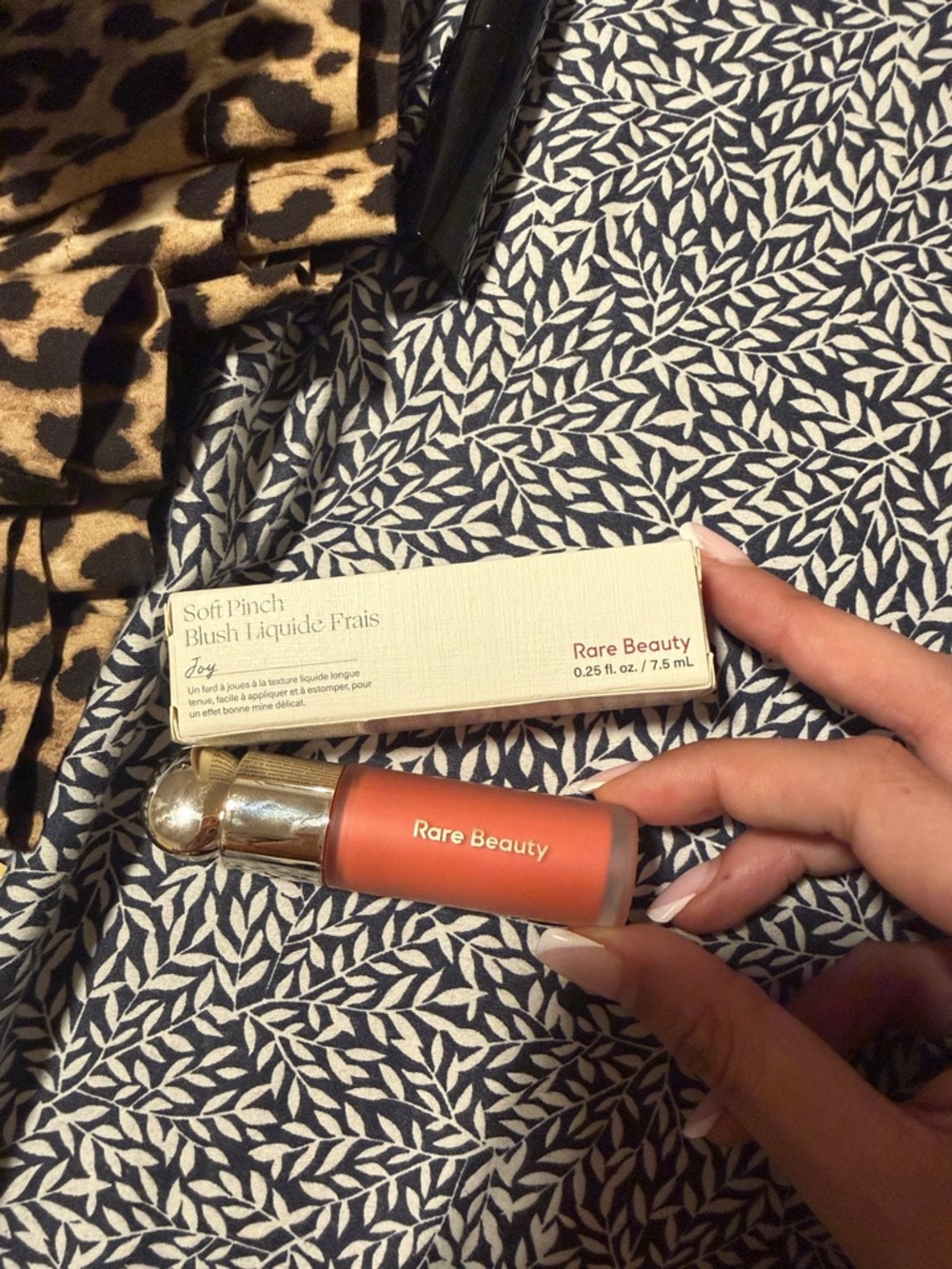 Rare Beauty Soft Pinch Liquid Blush - Joy Peach